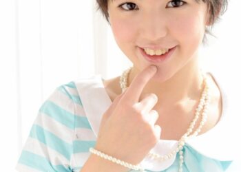 Aida sakura 3127 003.jpg